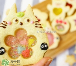 彩繪玻璃餅干怎么做？彩繪玻璃餅干做法