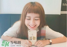 2017女生最流行的染發(fā)顏色 染頭發(fā)的顏色大全 2017女生最流行的染發(fā)顏色 染頭發(fā)的顏色大全