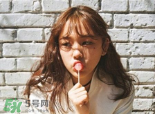 2017女生最流行的染發(fā)顏色 染頭發(fā)的顏色大全 2017女生最流行的染發(fā)顏色 染頭發(fā)的顏色大全