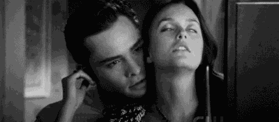 女人愛愛時為什么總是閉著眼睛？女人愛愛時在想什么