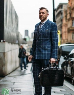 格子西裝怎么搭配？格子西服怎么搭配好看？