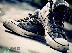 匡威帆布鞋怎么清洗？converse帆布鞋怎么洗？