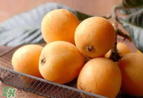 枇杷和草莓能一起吃嗎？枇杷能和草莓能一起吃嗎？