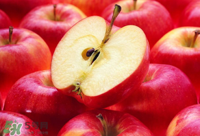 枇杷和蘋果能一起吃嗎？蘋果和枇杷能一起煮嗎？