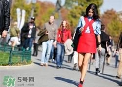 紅色衣服怎么搭配？紅色衣服怎么搭配好看？