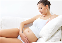 孕婦發(fā)燒怎么退燒？孕婦發(fā)燒能用退熱貼嗎？