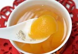 枇杷可以煮水喝嗎？枇杷煮水的功效與作用