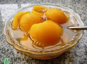 枇杷和蜂蜜能一起吃嗎？枇杷放蜂蜜好嗎？