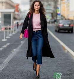 奶奶鞋搭配什么衣服？奶奶鞋搭配什么衣服好看？