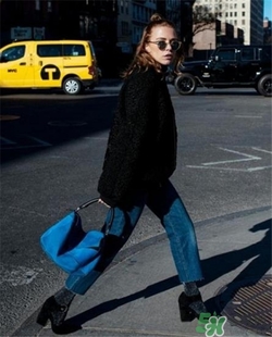 粗跟鞋怎么搭配？粗跟鞋配什么褲子好看？