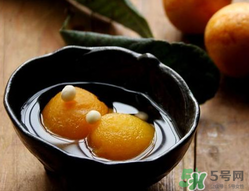 枇杷和川貝能一起吃嗎？川貝和枇杷能一起燉嗎？