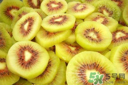 獼猴桃是低糖水果嗎？獼猴桃含糖量高嗎？
