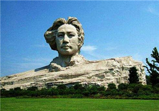 4月份去長(zhǎng)沙穿什么？四月份去長(zhǎng)沙穿什么衣服？