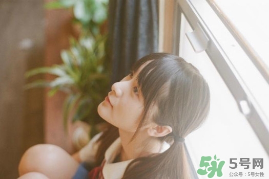 頭發(fā)干枯毛躁用什么洗發(fā)水好？頭發(fā)干枯毛躁洗發(fā)水推薦