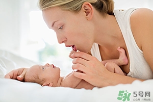 月子病如何治療 月子病怎么治療 月子病如何治療 月子病怎么治療