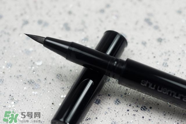 植村秀眼線液怎么安裝？植村秀眼線液安裝方法