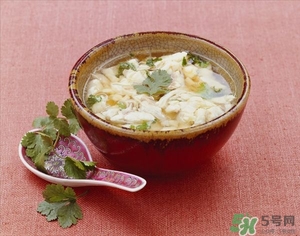 產(chǎn)婦吃什么下奶 產(chǎn)婦吃什么下奶快 產(chǎn)婦吃什么下奶 產(chǎn)婦吃什么下奶快