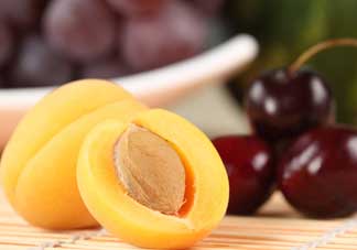 枇杷和姜能一起吃嗎？枇杷和生姜能一起煮嗎？