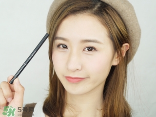 植村秀眼線筆怎么裝？植村秀如膠似漆眼線筆安裝方法