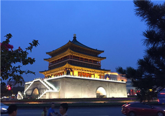 4月份去西安穿什么？四月份去西安穿什么衣服？