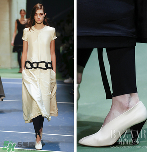 深V鞋是什么鞋？貝嫂同款深V鞋