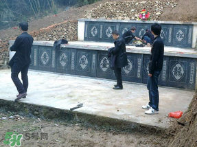 新墳掃墓什么時(shí)候？新墳掃墓的時(shí)間是什么時(shí)候？