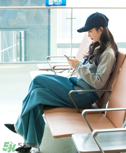 衛(wèi)衣可以配闊腿褲嗎？衛(wèi)衣配闊腿褲好看嗎？