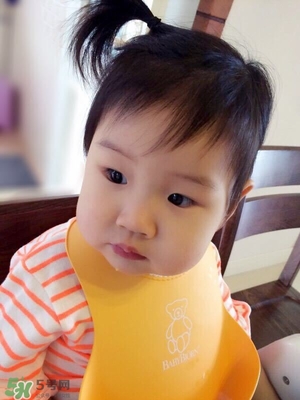 BabyBjorn圍兜好用嗎 BabyBjorn圍兜怎么樣 BabyBjorn圍兜好用嗎 BabyBjorn圍兜怎么樣