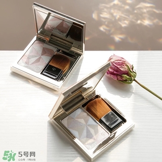 cpb和后哪個(gè)好用？cpb和whoo后哪個(gè)檔次高？