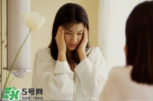 抑郁癥有哪些癥狀？哪些人易患抑郁癥？