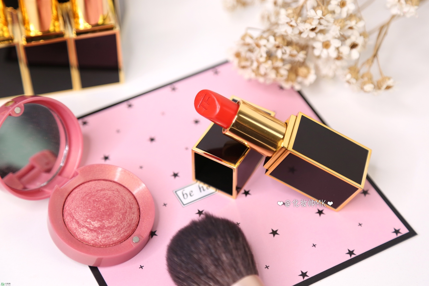 cpb和tf口紅哪個(gè)好？cpb口紅和tf口紅對比