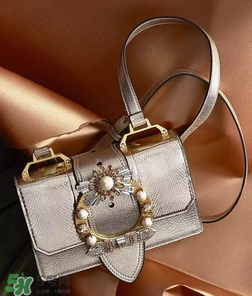 miumiu2017新款包包 miumiu2017早春系列新品包包 miumiu2017新款包包 miumiu2017早春系列新品包包