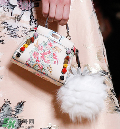 fendi2017春夏走秀款包包 芬迪2017春夏系列新款包包推薦 fendi2017春夏走秀款包包 芬迪2017春夏系列新款包包推薦