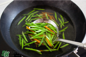 蘆筍為什么要焯水？蘆筍怎么焯水？