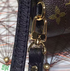 lv雙肩包怎么看真假？lv雙肩包真假辨別