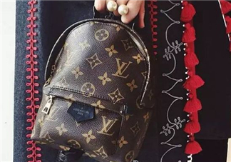 lv雙肩包怎么看真假？lv雙肩包真假辨別