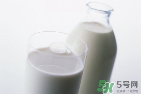 皮膚過敏能喝牛奶嗎？皮膚過敏喝牛奶好嗎？
