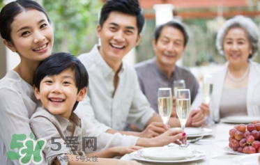 經(jīng)常頭痛是怎么回事？經(jīng)常頭痛怎么辦