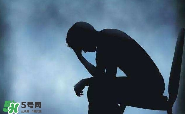 緊張性頭痛怎樣自愈？緊張性頭痛病因