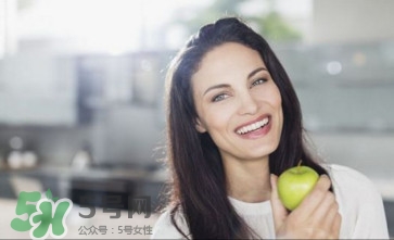 經(jīng)期頭痛惡心是怎么回事？經(jīng)期頭痛的治療方法