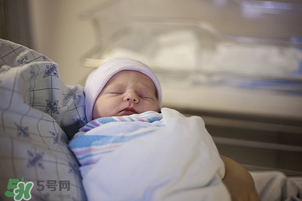 急性乳腺炎的護理措施 急性乳腺炎如何治療 急性乳腺炎的護理措施 急性乳腺炎如何治療