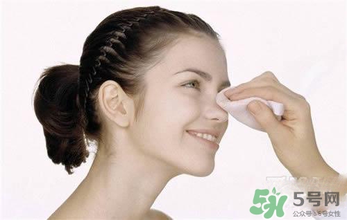 卸妝膏可以當(dāng)洗面奶嗎？用完卸妝膏后還要用洗面奶嗎？