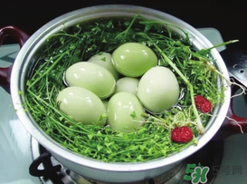 薺菜和鴨蛋能一起吃嗎？薺菜可以煮鴨蛋嗎？