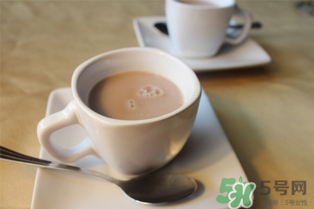 一點點為什么突然火了？1點點奶茶為什么那么火？