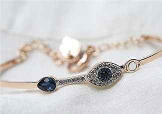 施華洛世奇惡魔之眼手鏈多少錢？施華洛世奇惡魔手鐲專柜價(jià)格