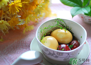 地菜煮雞蛋會中毒嗎？地菜煮雞蛋吃死人是真的嗎？