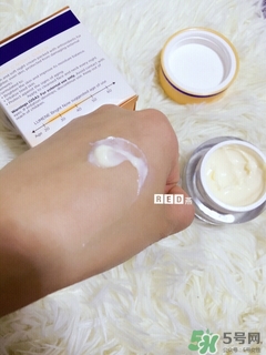 lumene優(yōu)姿婷維C日霜和晚霜有什么區(qū)別? lumene優(yōu)姿婷維C日霜和晚霜有什么區(qū)別?