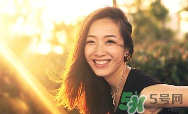 女人熬夜怎么保養(yǎng)皮膚？女人熬夜吃什么補品好？