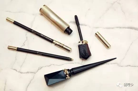 cl眼線液多少錢？Christian Louboutin眼線液色號試色