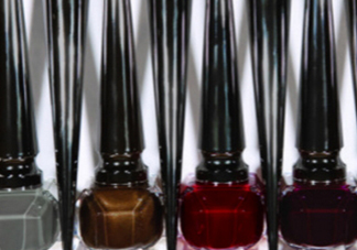 cl指甲油色號試色 cl紅底鞋指甲油試色